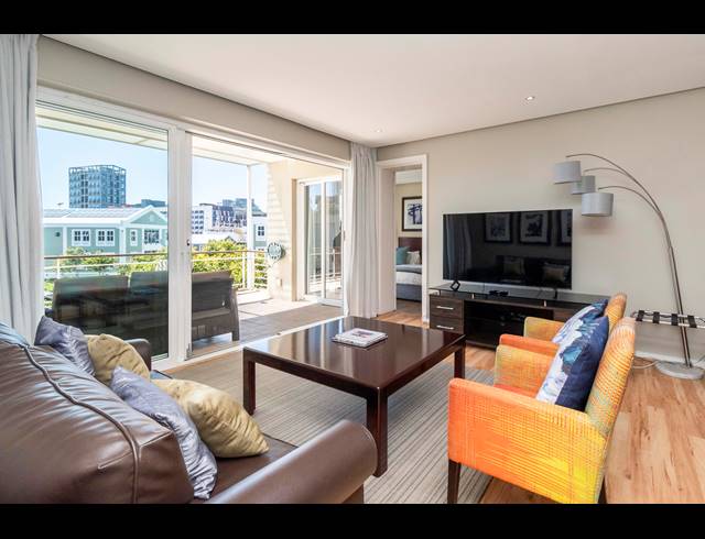 2 BEDROOM APARTMENT FOR SALE IN WATERFRONT